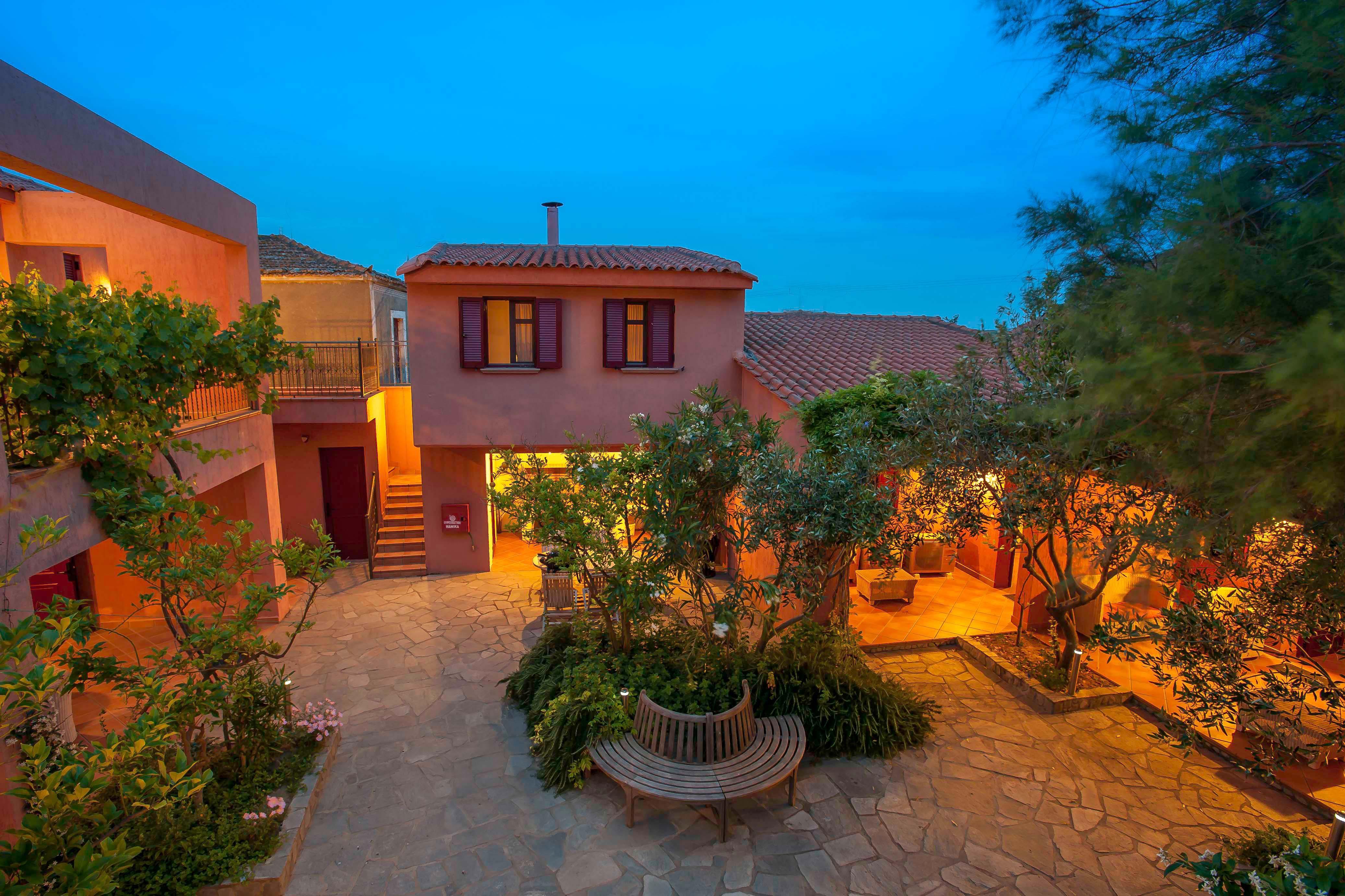 Varos Village Boutique Hotel מראה חיצוני תמונה